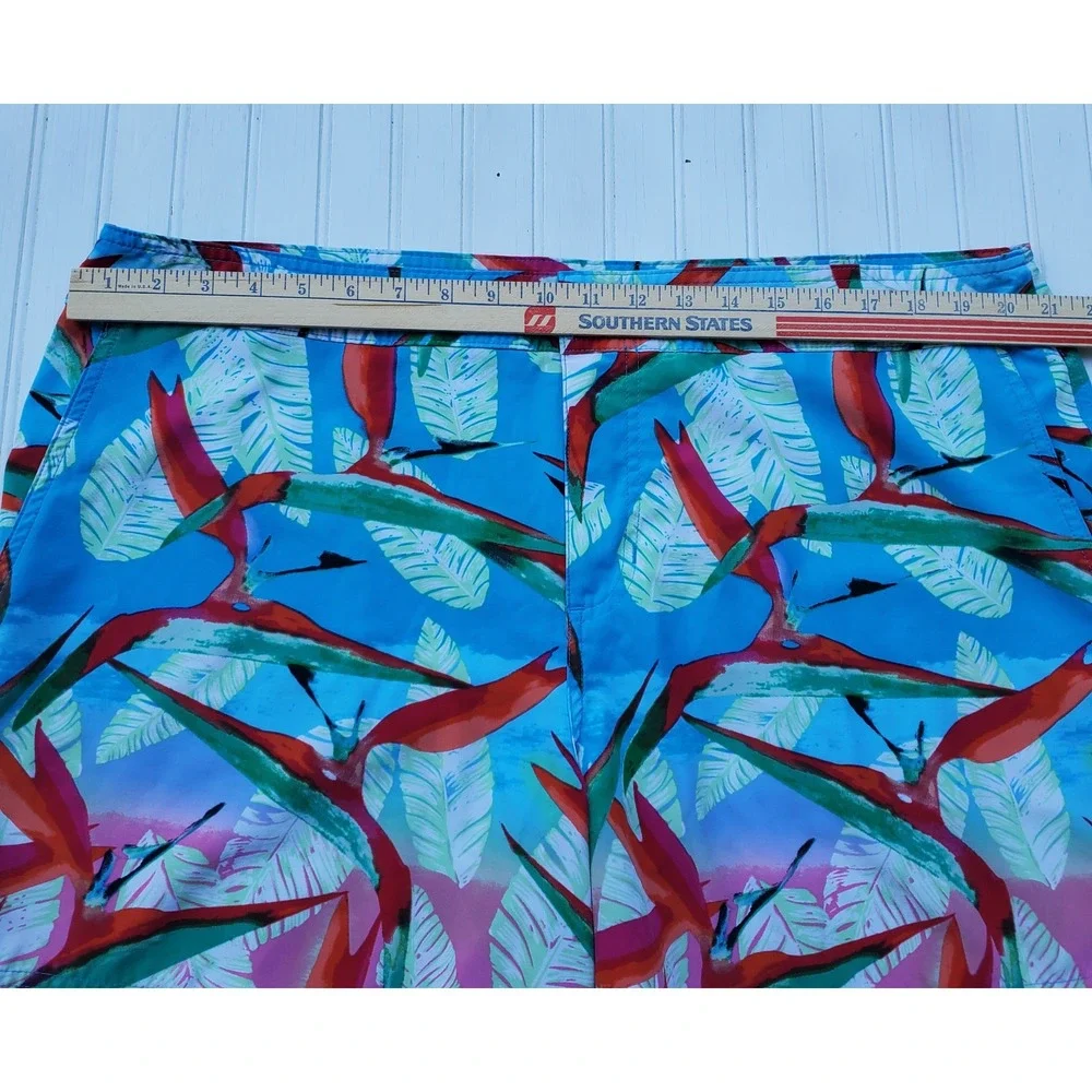 Chubbies Mens XXL Bird of Paradise Floral Swim Trunks Blue Pink 6 Inch Inseam